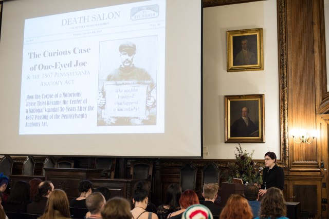 Evi Numen discussing body snatching in Pennsylvania in the 1860s. Photo by Scott Troyan.